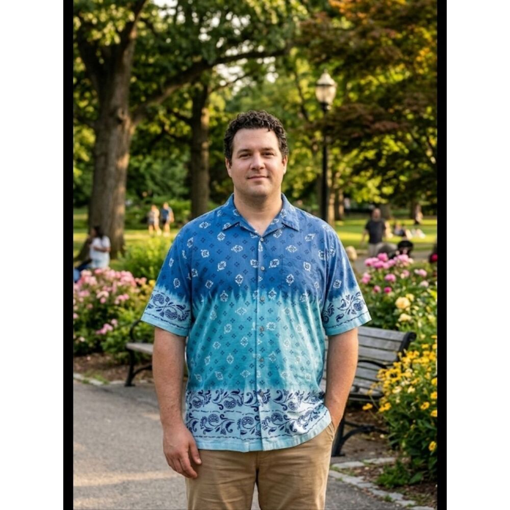Utility Hawaiian shirt Men's Sz XL Shades of blue